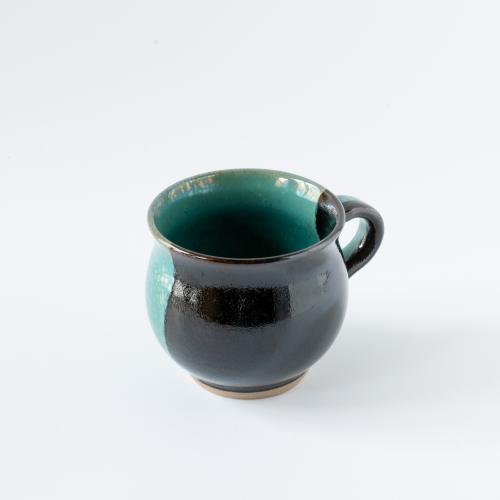 「牛ノ戸焼 モーニングカップ(緑黒)」×2個とチョコレートブレンド（200g）のセット