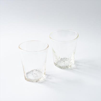 西川ガラス工房「スキ六角タンブラー」×2個とリキッドアイスコーヒー2本（ニカラグア・チョコレートブレンド各1本）のセット