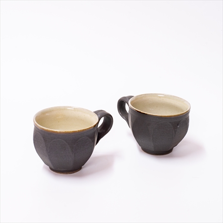「福光焼　黒釉マグカップ」×2個とチョコレートブレンド（200g）のセット