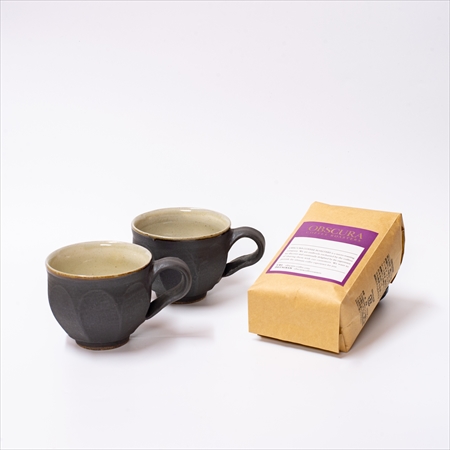 「福光焼　黒釉マグカップ」×2個とチョコレートブレンド（200g）のセット